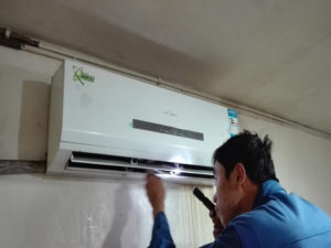 德钦格力空调电话是多少