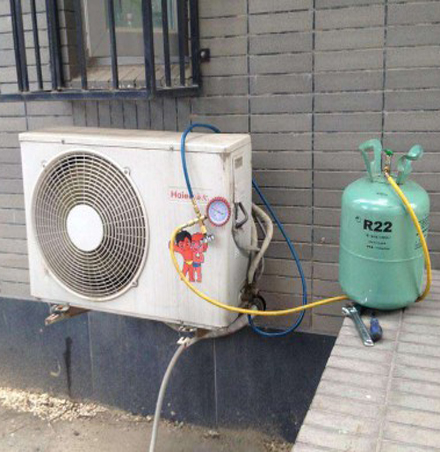德钦空调加氟