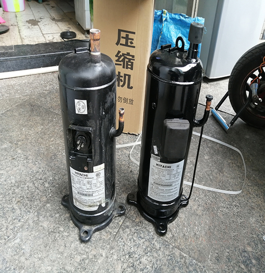 德钦中央空调压缩机的更换维修